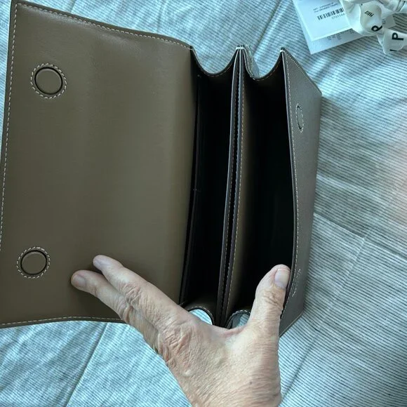 RSVP Paris Duo in grained taupe calfskin, new, with tags and dust bag - Picture 10 of 12